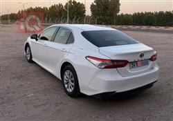 تۆیۆتا کامری